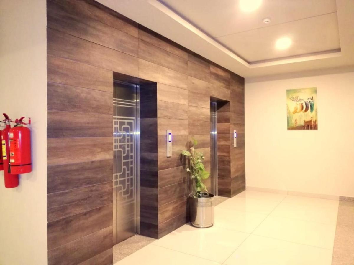 Executive 3 Bedrooms Apartment In Bahria Town Rawalpindi Exteriör bild