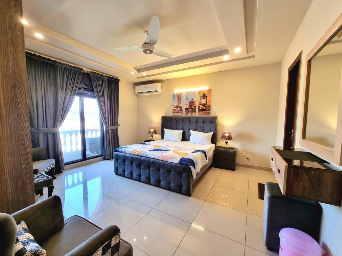 Executive 3 Bedrooms Apartment In Bahria Town Rawalpindi Exteriör bild