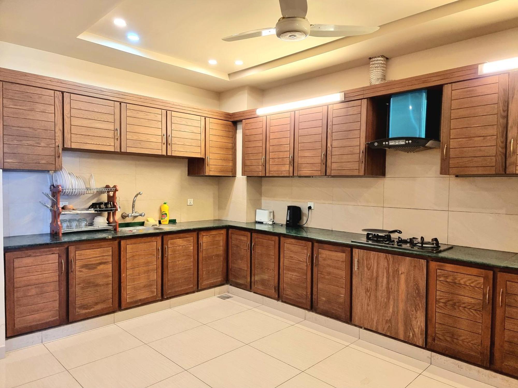 Executive 3 Bedrooms Apartment In Bahria Town Rawalpindi Exteriör bild